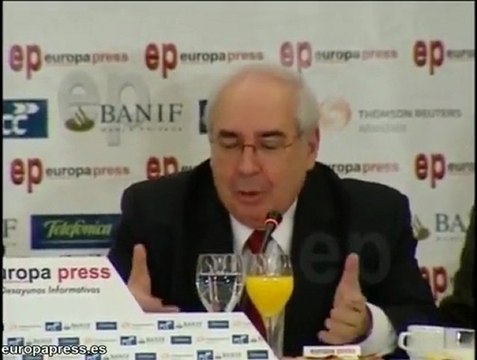 Areces renuncia a su candidatura