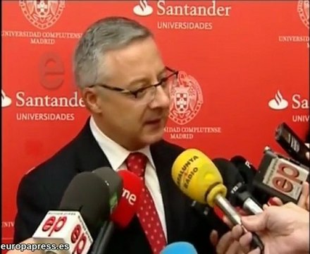 El Gobierno tiende puentes con todo el mundo