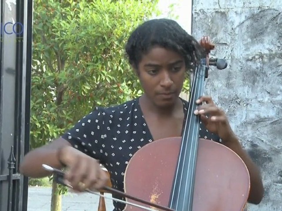 BACH SOLO STEREO
