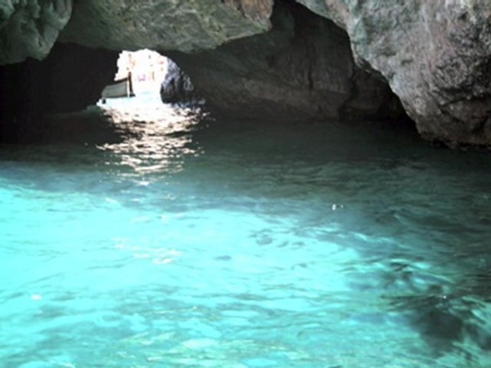 Magnifique Ile sur la côte de Naples