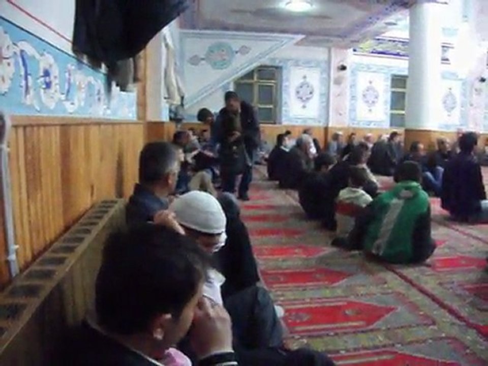 Korucu Camii'nde Regaip Kandili Görüntüleri