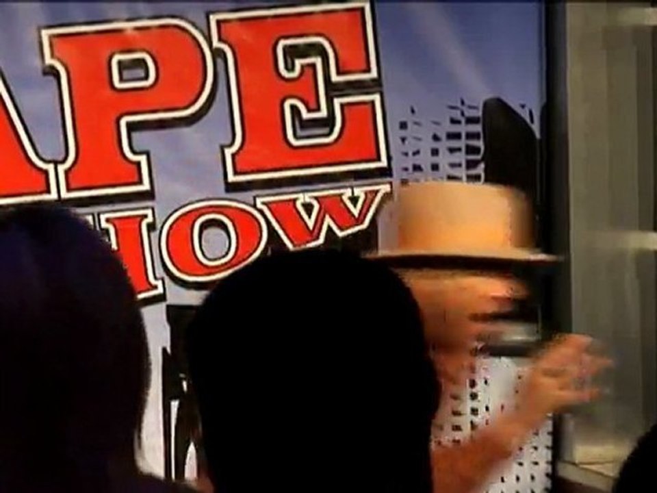 Mixtape Comedy Show - Johnny Kemp