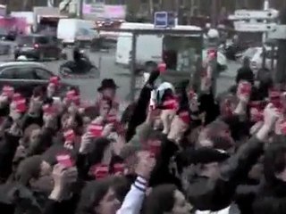 Freeze Mob Bastille Carton rouge au mal logement - Humaniz Buzz