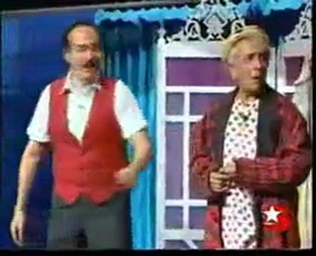 rmzn_yo : Nejat Uygur - Seni döverdimde dayak yerim diye korkuyorum... (Tiyatro)