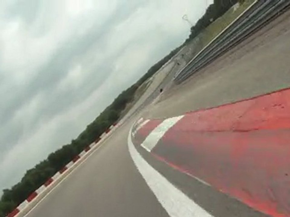 Le ZX6R Team en Gentille Arsouille avec Nico Popo et Jérôme ZXBiker à Dijon Prenois avec TP55