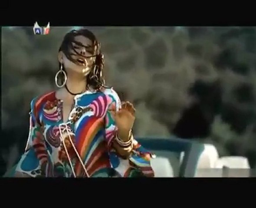 **UNUTULAN ADAM***Funda Arar - Yak Gel (Orjinal Video Klip)**UNUTULAN ADAM***