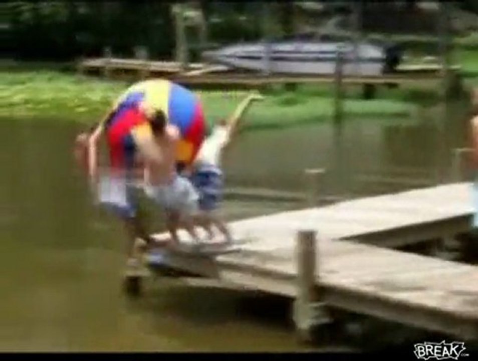 Kid's face vs dock fail