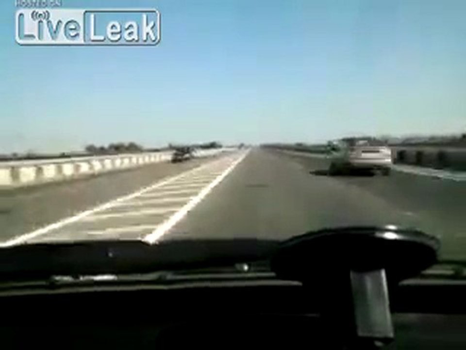 Kamikaze auf der Straße in Russland.