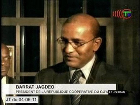 Le Président guyanais visite le mémorial Pierre Savorgnan De Brazza