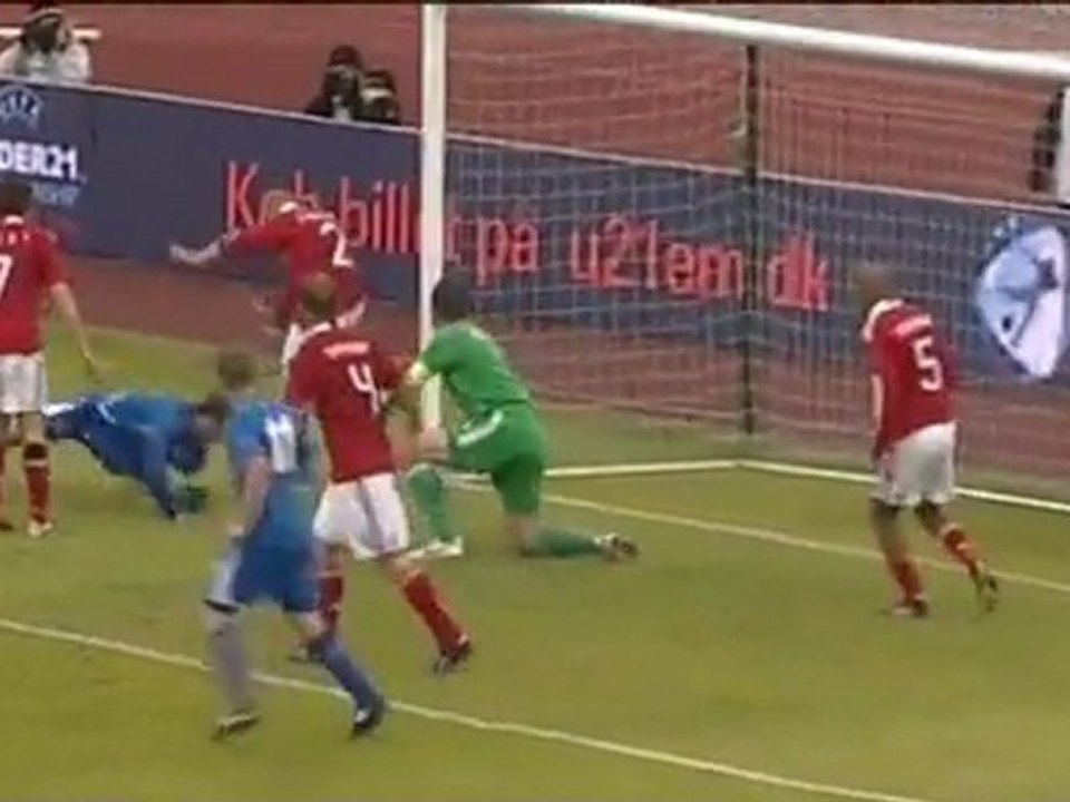 Dänemark mit Auswärtssieg