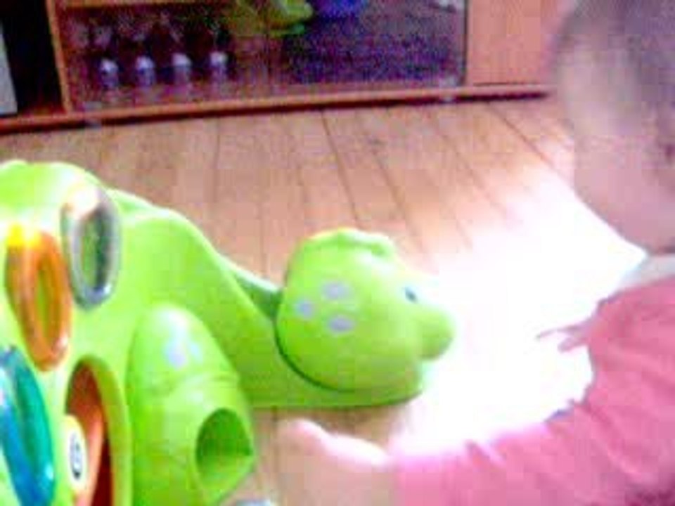 mon dinoball