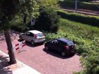 Vrouwenlogica in het verkeer ...