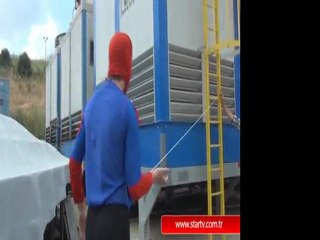 Örümcek Adam Hayrettin - Hayrettin ' den   |   www.kekillicivideo.blogspot.com