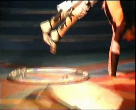 VITALIY GRABARENKO-juggler-presents Art agency Valentino