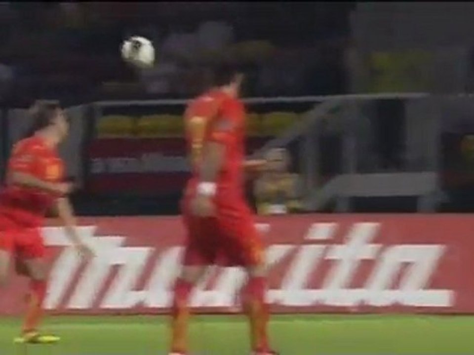 Keane hält Irland auf Platz eins