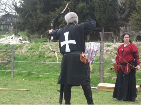 Médiéval de l'Ordre 2011 - Compagnie médiévale de l'Ordre Du Loup Noir