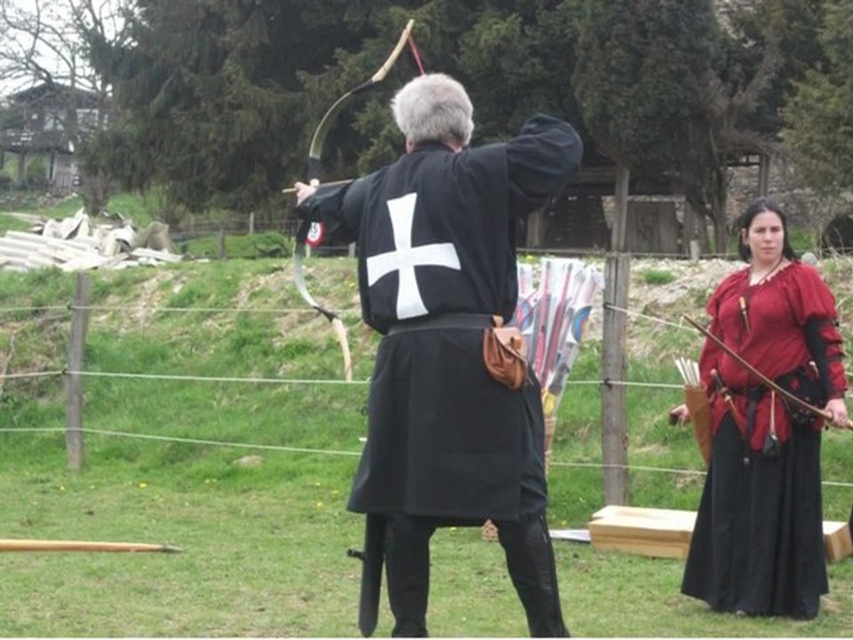 Médiéval de l'Ordre 2011 - Compagnie médiévale de l'Ordre Du Loup Noir