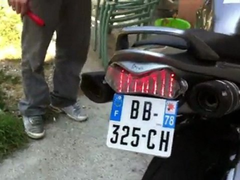 Suzuki GSR 600 Devil avec chicanes