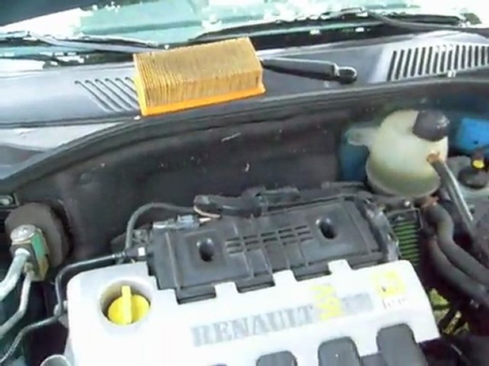 filtre a air green clio 2.2 pack clim 12.16v  twingo