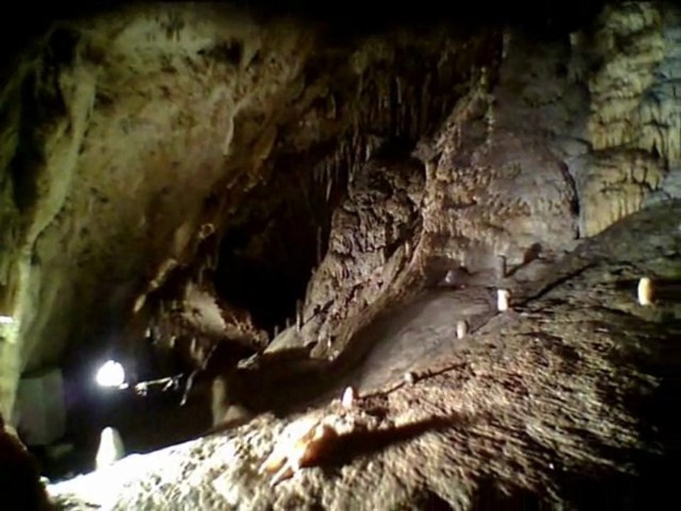 Domaine des  Grottes de Han la visite