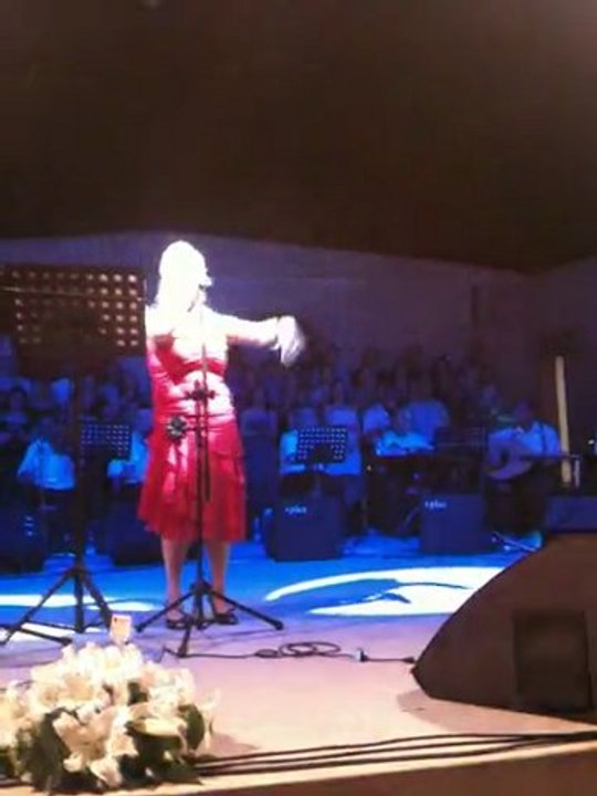 Tuğba Baykalmış - İspanyol Meyhanesi