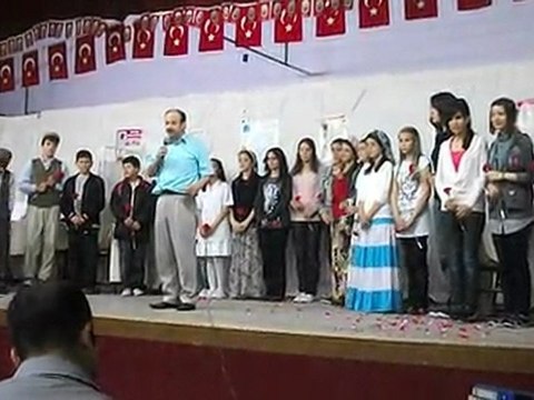 Vezirhan İlköğretim Okulunda tiyatro