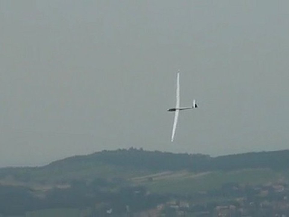 Vol du planeur de 8.80m de Ludo clavier