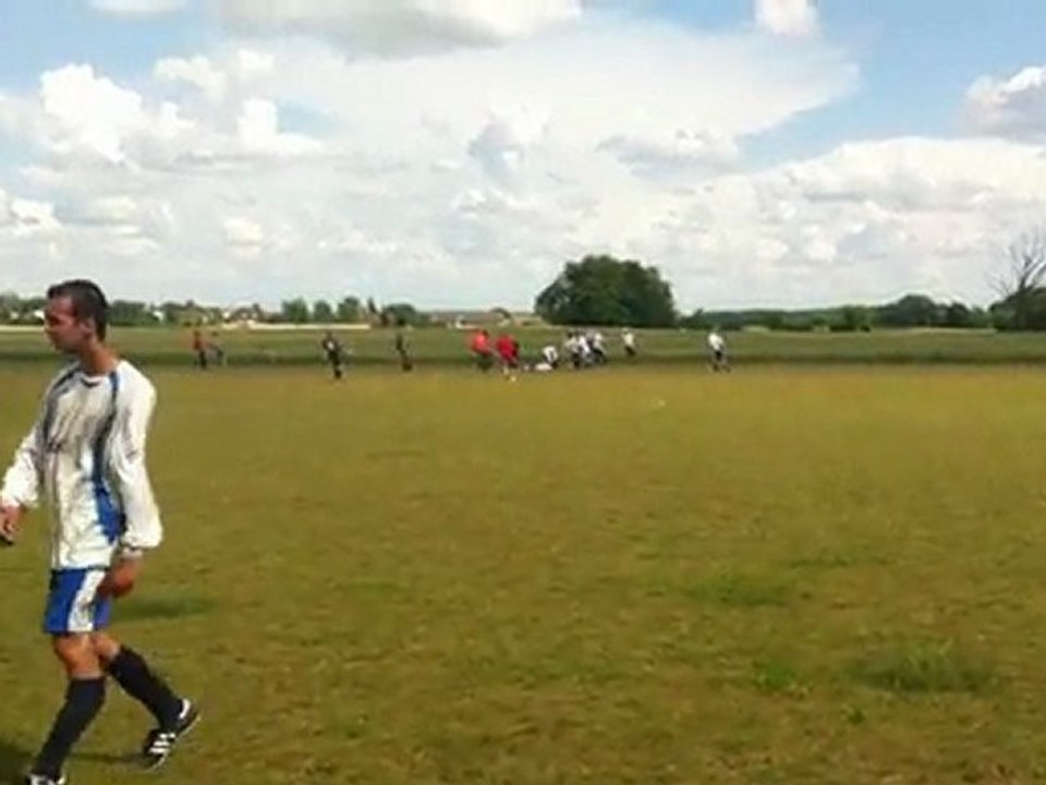 1/4 de Finale de Coupe de l'Yonne ES Vinneuf Courlon Vs Chablis AS 2ème mi temps
