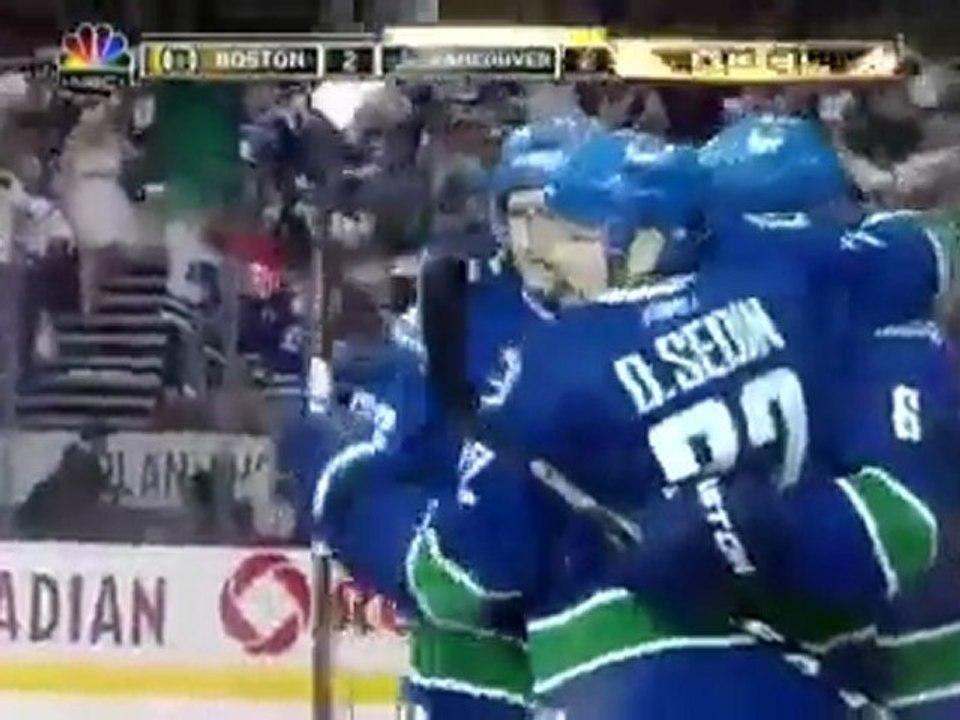 Canucks Take 2-0 Lead