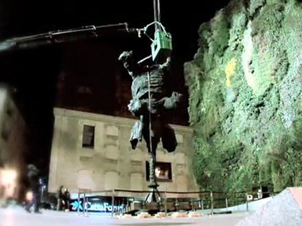 Alfa Arte" Gran elefante erguido" Miquel Barceló- Bostnan