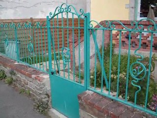 grilles de clôture motifs forgé salamandre