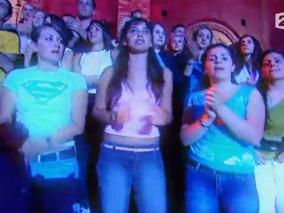 Priscilla - 2004-09-04 - performance - se bastasse una canzone - dolce italia (fr2) - by olympio