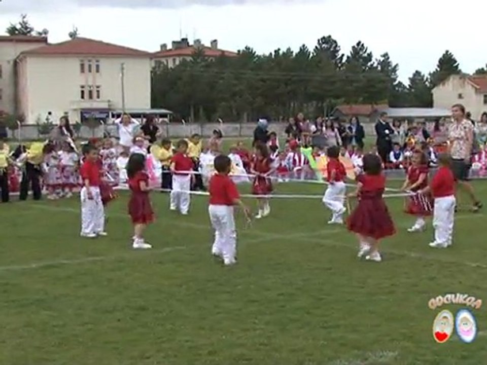 KANAL 3 COCUKCA PROGRAMI AY YILDIZ GÖSTERİSİ