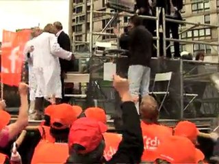 Flashmob Paris 2011 "la pénibilité au rencard" - Audiovisuel CFDT