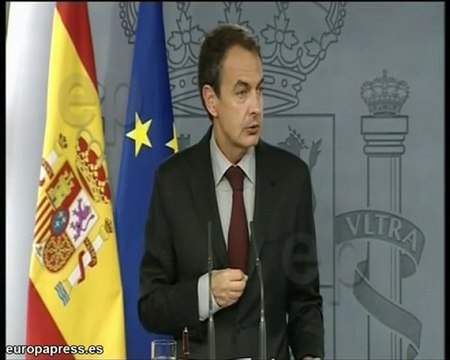 Zapatero satisfecho con el dato de la EPA