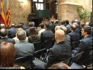 Camps preside firma de convenio