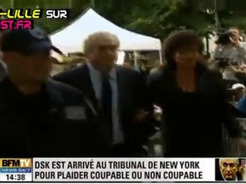 Dominique Strauss-Kahn arrive au tribunal