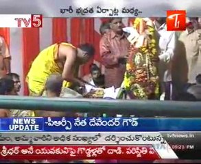 Lal Darwaz Bonalu - TV5 @ News 19th July Part03