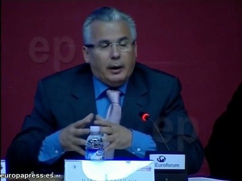 Garzón sigue apostando por la memoria histórica