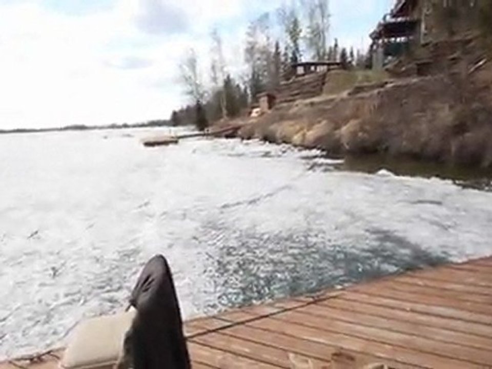Big Lake Alaska - ice island to the shore