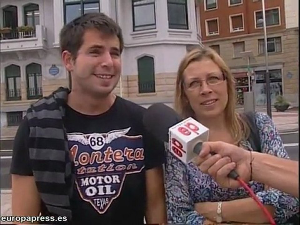 Los turistas se sobreponen al mal tiempo