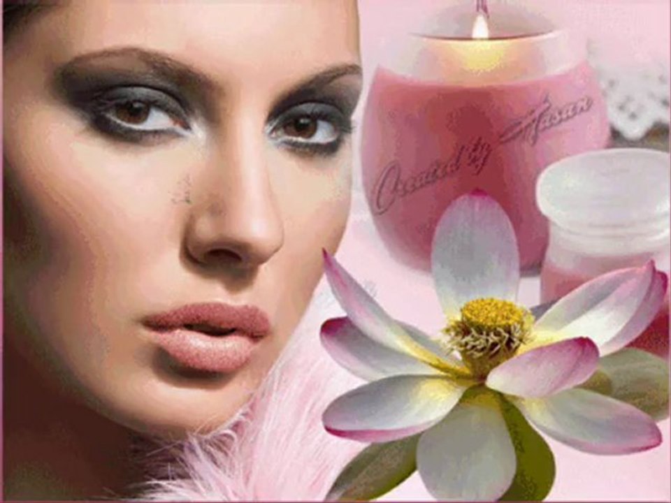 Demet Akalın - "Zirve Albümü" ( Tam 7 Yıl Oldu ) / 2011