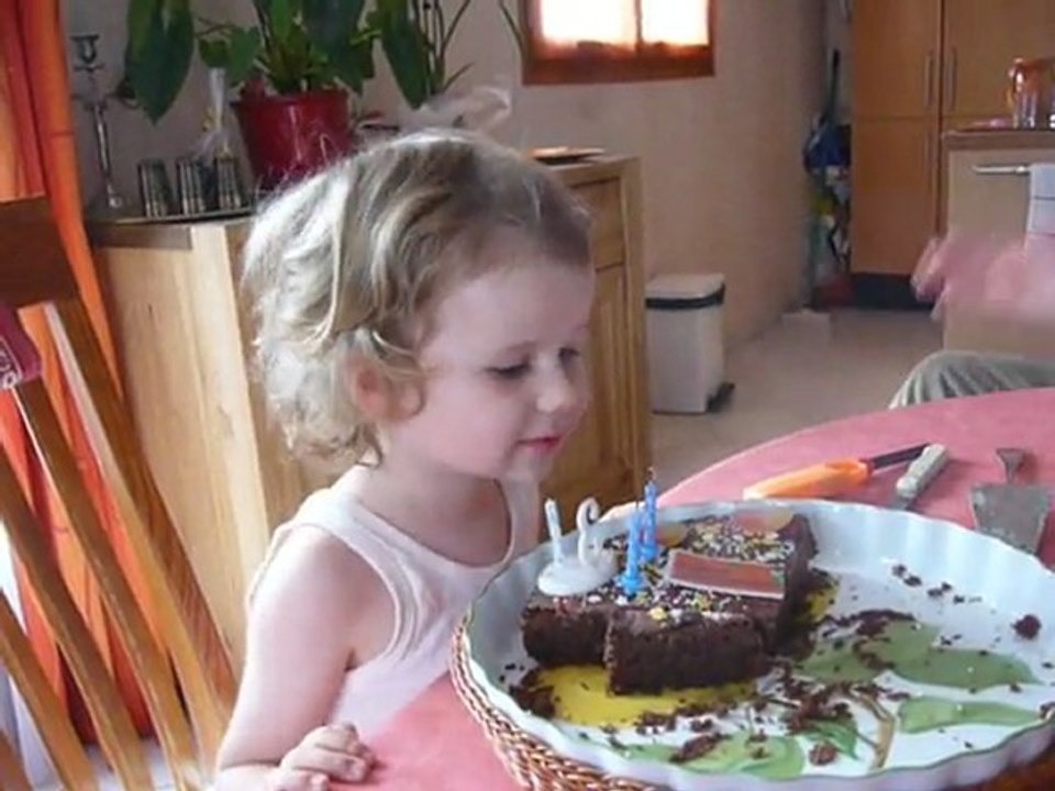 Magalie 3 ans - Les bougies