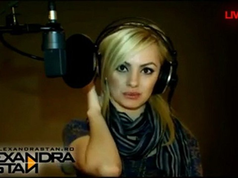 Alexandra Stan -Rihanna - Take A Bow