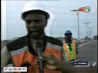 Un tronçon de la route de l'aéroport Maya-Maya désormais pourvu de réflecteurs de chaussées