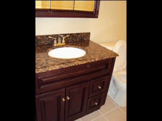 HOMES FOR SALE: 328 Oakwood Ave, Aurora IL 2 Unit