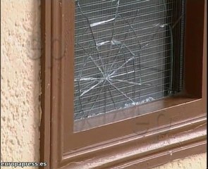Cóctel molotov contra los Correos de Zalla