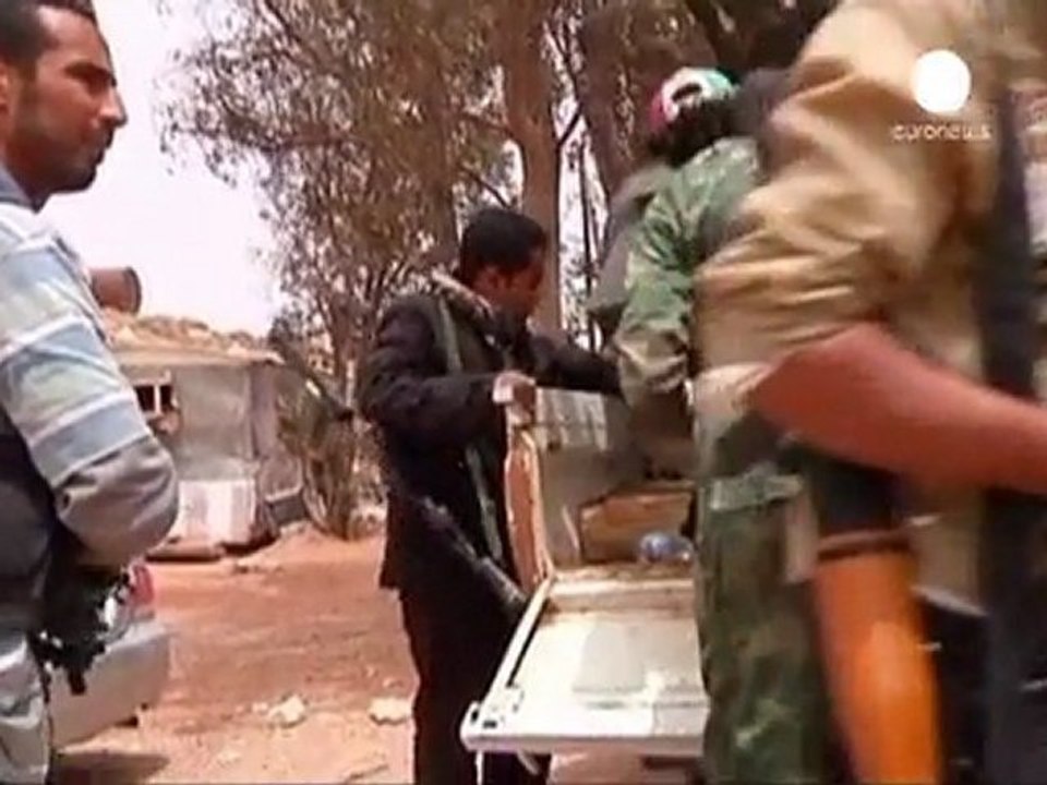 Los rebeldes libios toman Yafran, a 100 kms de Trípoli