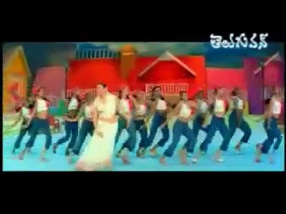 Adavi Ramudu -  Aaresuko Boi