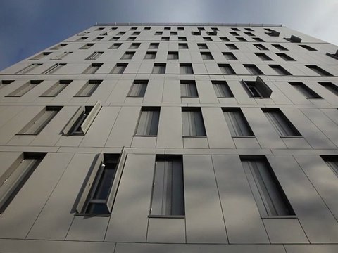 Foyer ADOMA par l'AUA Paul Chemetov